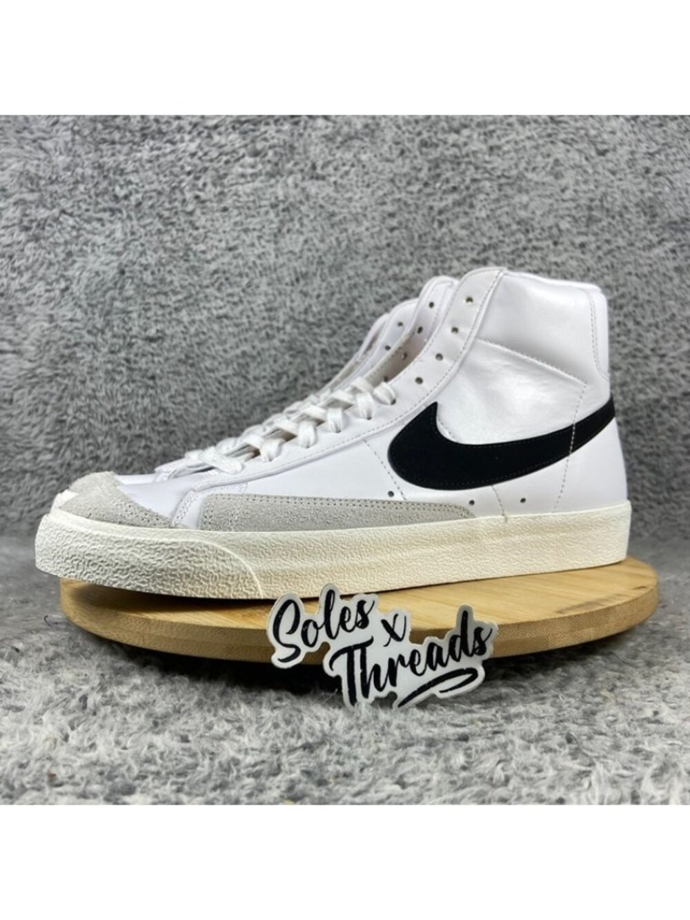 Nike Blazer Mid '77 Vintage White Black Size 9.5 Men Sneakers BQ6806-100 - Picture 4 of 6